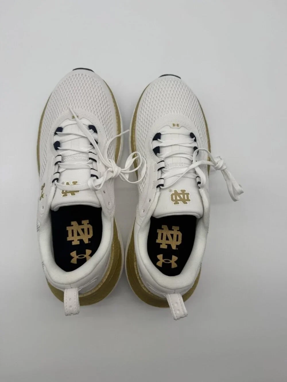 New Notre Dame Fighting Irish Mens Size 10.5 White Under Armour Infinite Elite 2